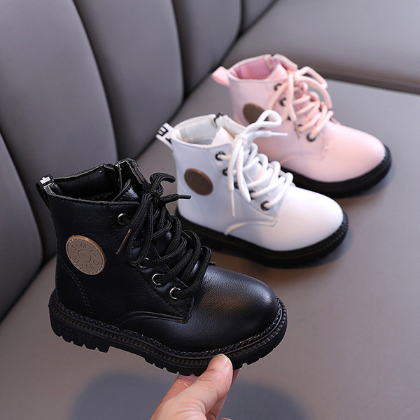 Modernūs vaikiški batai iš eko odos mergaitėms lygiu padu