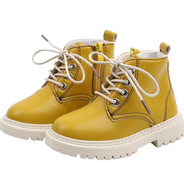 Nahast paeltega lastesaapad - tüdrukutele ja poistele