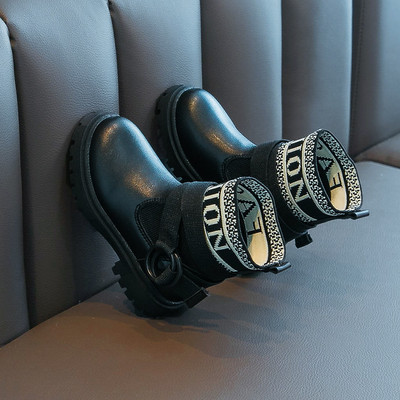 Laste saapa tüüpi sokk lukuga