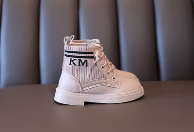 Tikandiga igapäevased lastesaapad