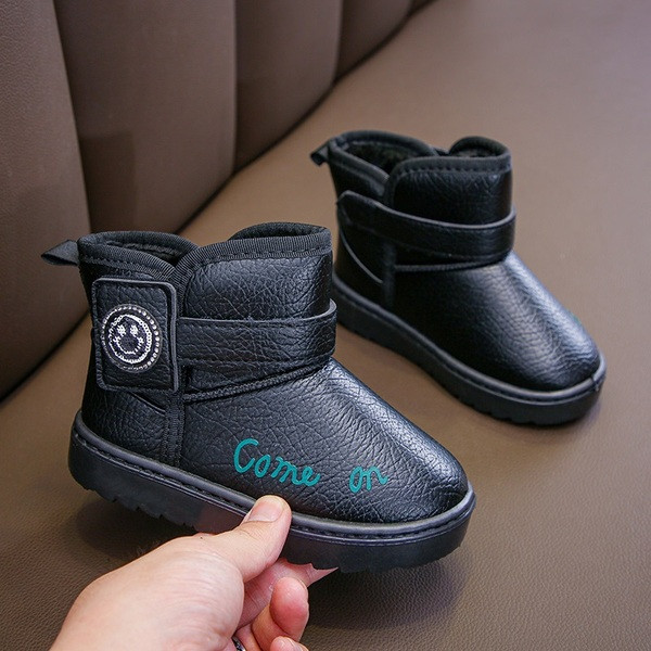 Tikitud ja sooja voodriga nahast lastesaapad tüdrukutele