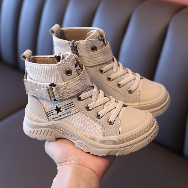 Vaikiški rudens-žiemos batai su raišteliais mergaitėms ir berniukams