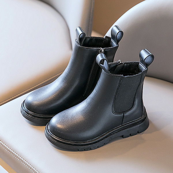 Moodsad kunstnahast lameda tallaga lastesaapad tüdrukutele