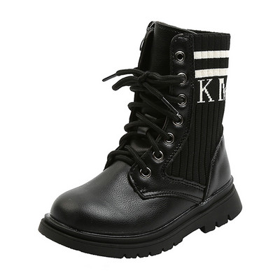 Uus mudel paelte ja lameda tallaga lastesaapad