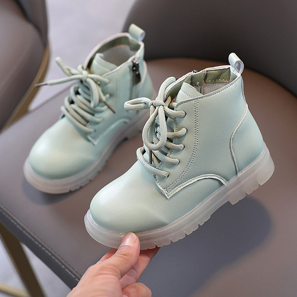 Lameda tallaga vabaaja lastesaapad – kunstnahk