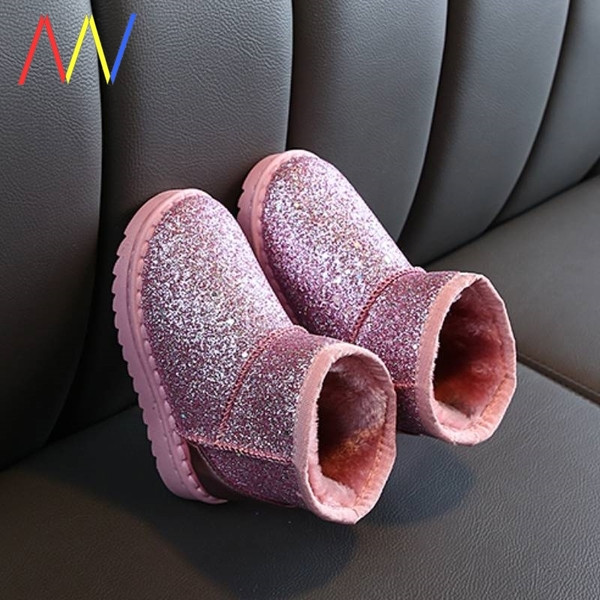 Brokaadist ja pehme voodriga laste soojad saapad