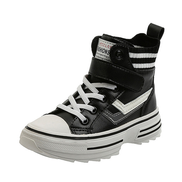 Kunstnahast spordi- ja igapäevased lastesaapad