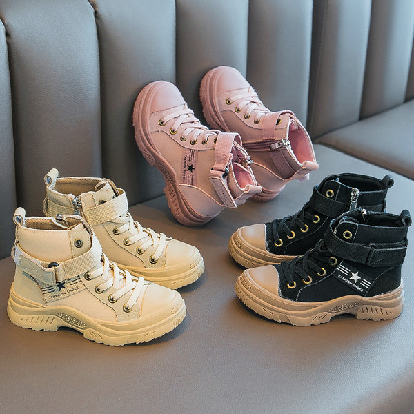 Žieminiai vaikiški batai iš tekstilės su raišteliais