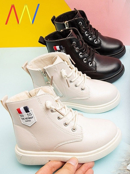 Vaikiški batai iš eko odos su raišteliais ir spauda