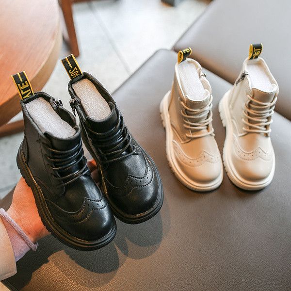 Öko-nahast lameda talla ja paeltega lastesaapad