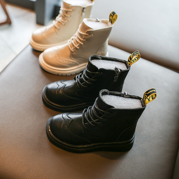 Öko-nahast lameda talla ja paeltega lastesaapad