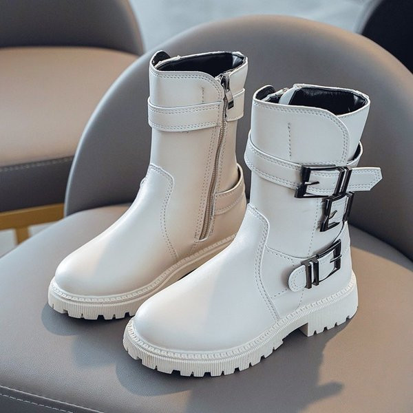 Moodsad pannalde ja lukuga nahast lastesaapad tüdrukutele