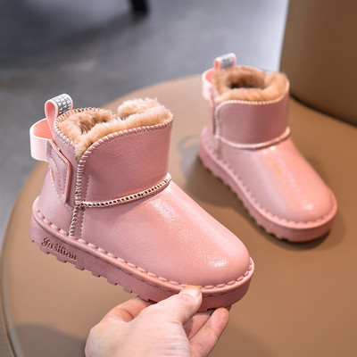 Pehme voodri ja lameda tallaga ökonahast moodsad lastesaapad tüdrukutele