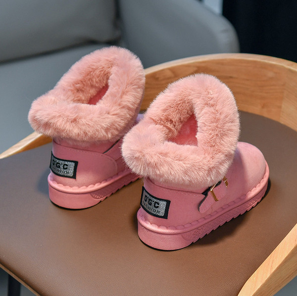 Ökoseemisnahast lastesaapad tüdrukutele udusulgede ja metallist pandlaga