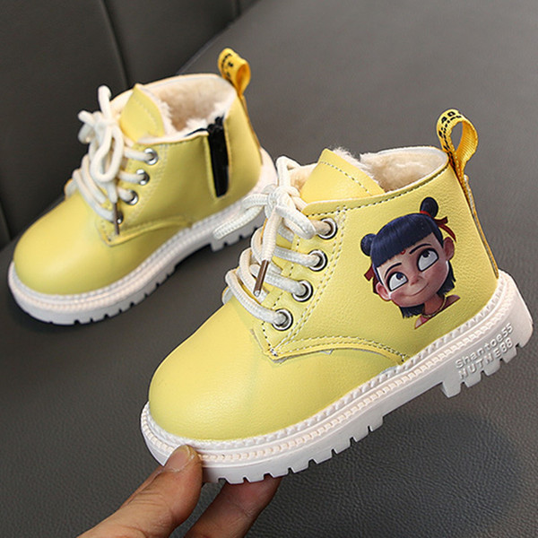 Šiuolaikiški vaikiški batai su aplikacijomis ir puriu pamušalu mergaitėms