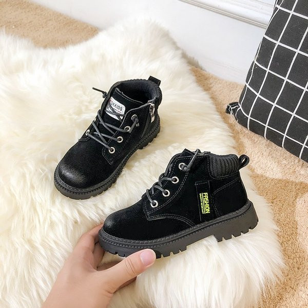 Kareda tallaga lastesaapad - tüdrukutele ja poistele