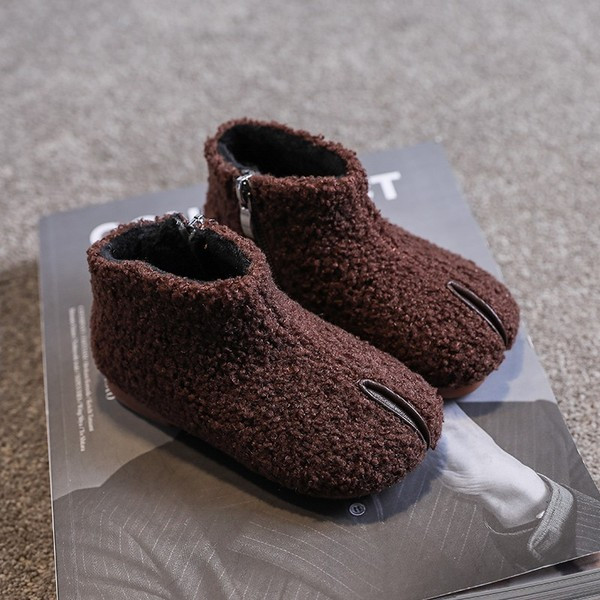 Laste lukuga sulesaapad - tüdrukutele