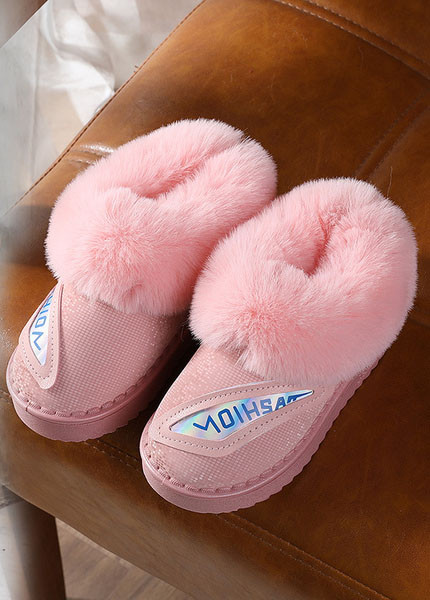 Moodsad udusulgedega lastesaapad tüdrukutele