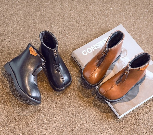 Novi model dječjih čizama sa patentnim zatvaračem - za djevojčice