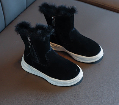 Moderne dječje čizme od eko brušene kože s lepršavom postavom