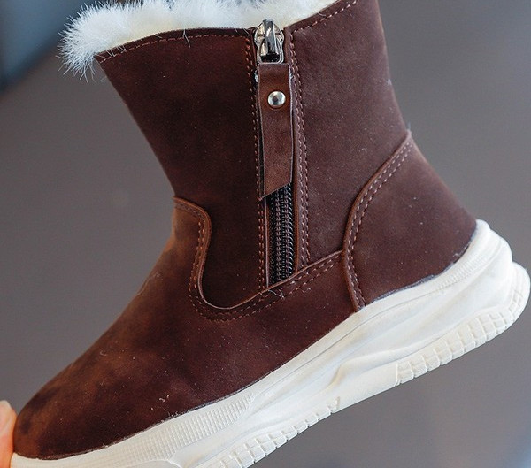 Moderne dječje čizme od eko brušene kože s lepršavom postavom