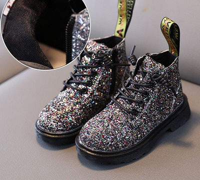 Laste läikivad paeltega saapad - tüdrukutele