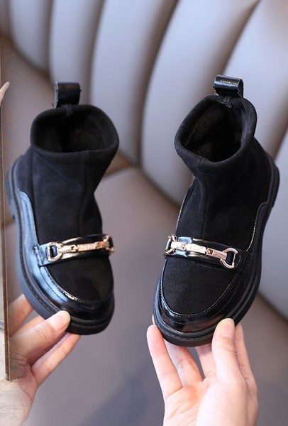 Uus mudel metallelemendiga lastesaapad tüdrukutele