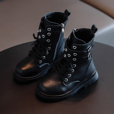 Šiuolaikiški vaikiški batai mergaitėms su metaliniais elementais ir kaklaraiščiais