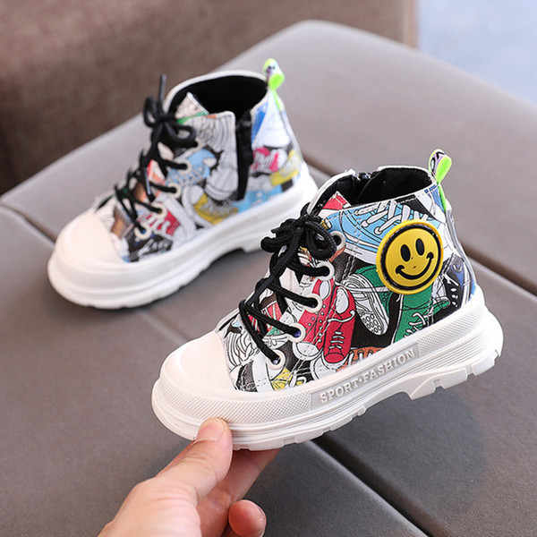 Νέο μοντέλο χρωματιστές  παιδικές μπότες με κορδόνια  κατάλληλα για κορίτσια και αγόρια