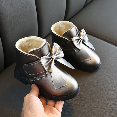 Sooja voodri ja paelaga lastesaapad