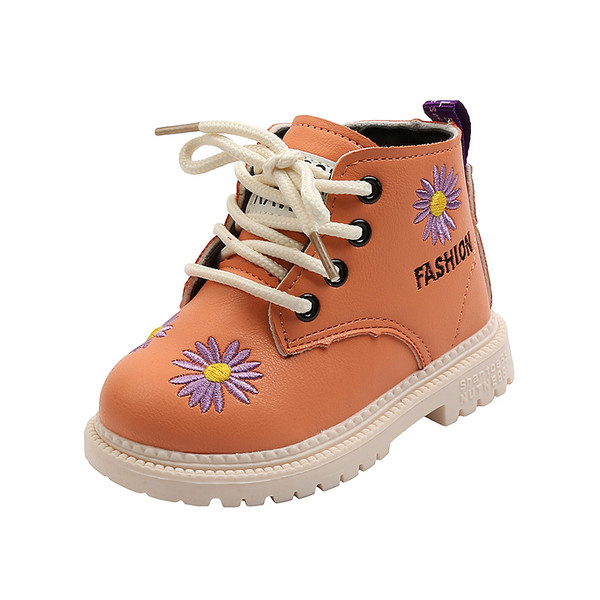 Šiuolaikiški vaikiški batai iš dirbtinės odos su margučių siuvinėjimu