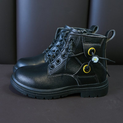 Öko-nahast paeltega lastesaapad