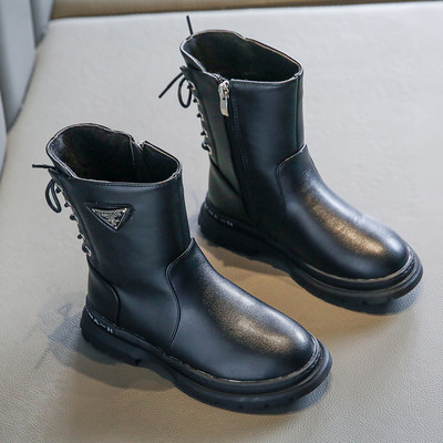 Öko-nahast paelte ja metallelemendiga lastesaapad