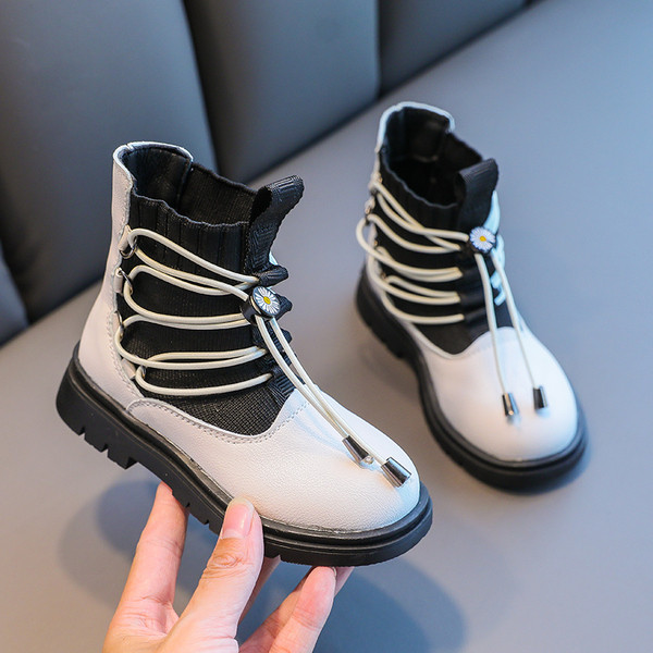 Vaikiški batai iš eko odos su raišteliais mergaitėms