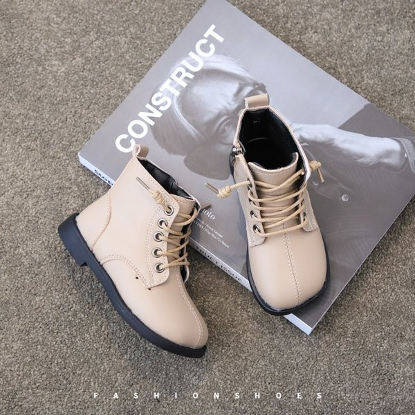 Öko-nahast moodsad lastesaapad tüdrukutele