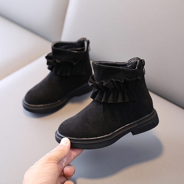 Moodsad laste seemisnahast saapad tüdrukutele