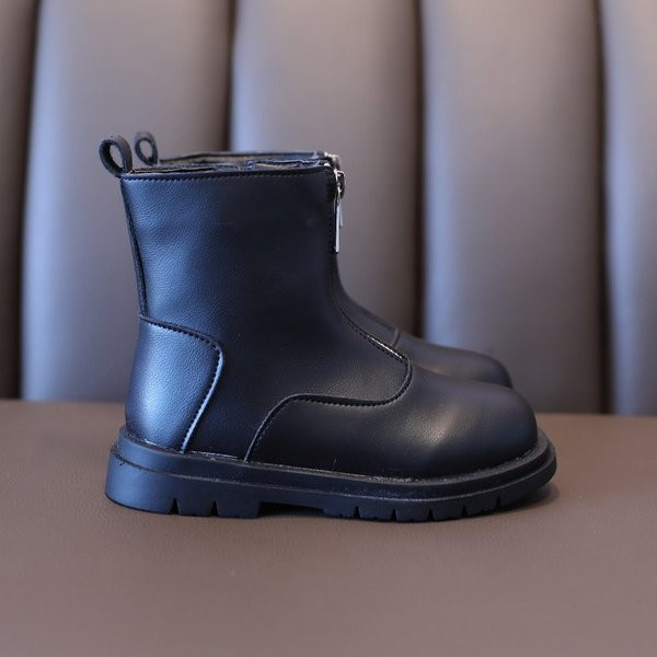 Lukuga ökonahast lastesaapad tüdrukutele