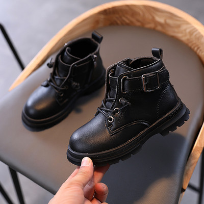 Pandlate ja paeltega lastesaapad tüdrukutele