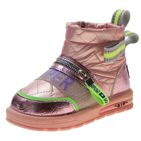 Naujo modelio žieminiai batai su šiltu pamušalu ir užrašais