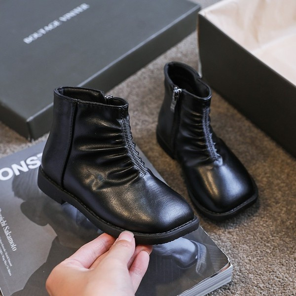 Uus mudel lameda tallaga nahksaapad tüdrukutele