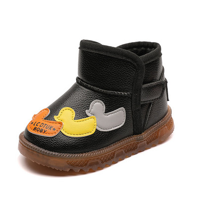 Uus mudel sooja voodri ja aplikatsiooniga talvesaapad