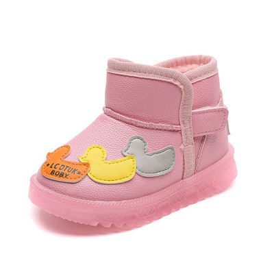 Uus mudel sooja voodri ja aplikatsiooniga talvesaapad