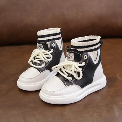 Παιδικές αθλητικές μπότες για κορίτσια με επίπεδη σόλα και κορδόνια