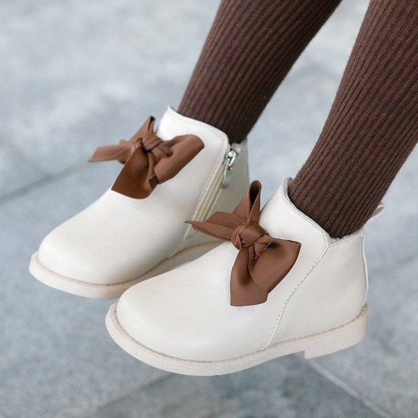 Naujo modelio vaikiški batai su kaspinu mergaitėms iš eko odos