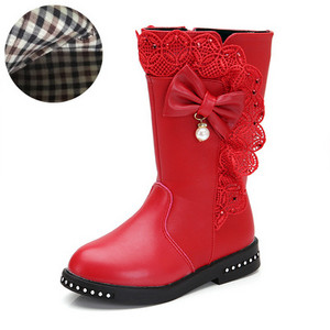 Актуални детски ботуши с панделка за момичета