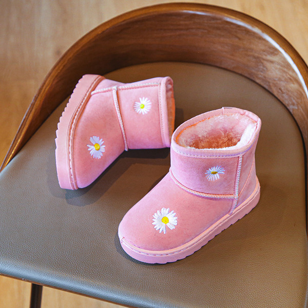 Детски боти за момичета от еко велур с бродерия