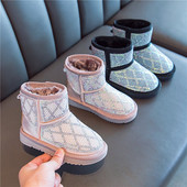 Šiuolaikiški vaikiški batai mergaitėms lygiais padais ir akmenukais