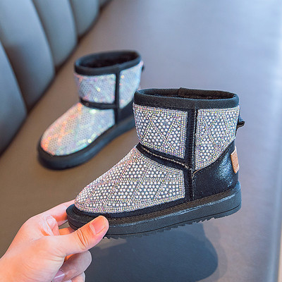 Šiuolaikiški vaikiški batai mergaitėms lygiais padais ir akmenukais