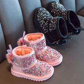 Детски боти с пайети и пух подходящи за момичета