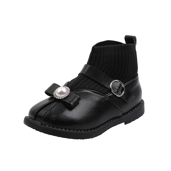 Vaikiški batai kojinių tipo su sagtimi ir perlais